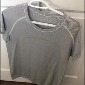 Lululemon short sleeved swiftly